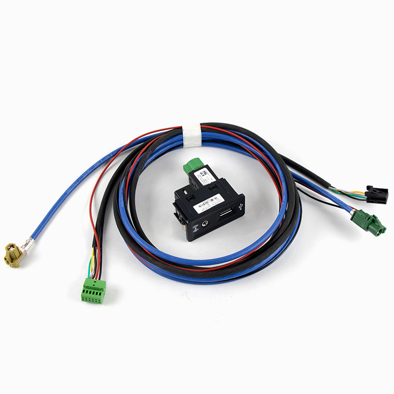 Commutateur multimédia AUX USB - Mdi Cable avis et prix