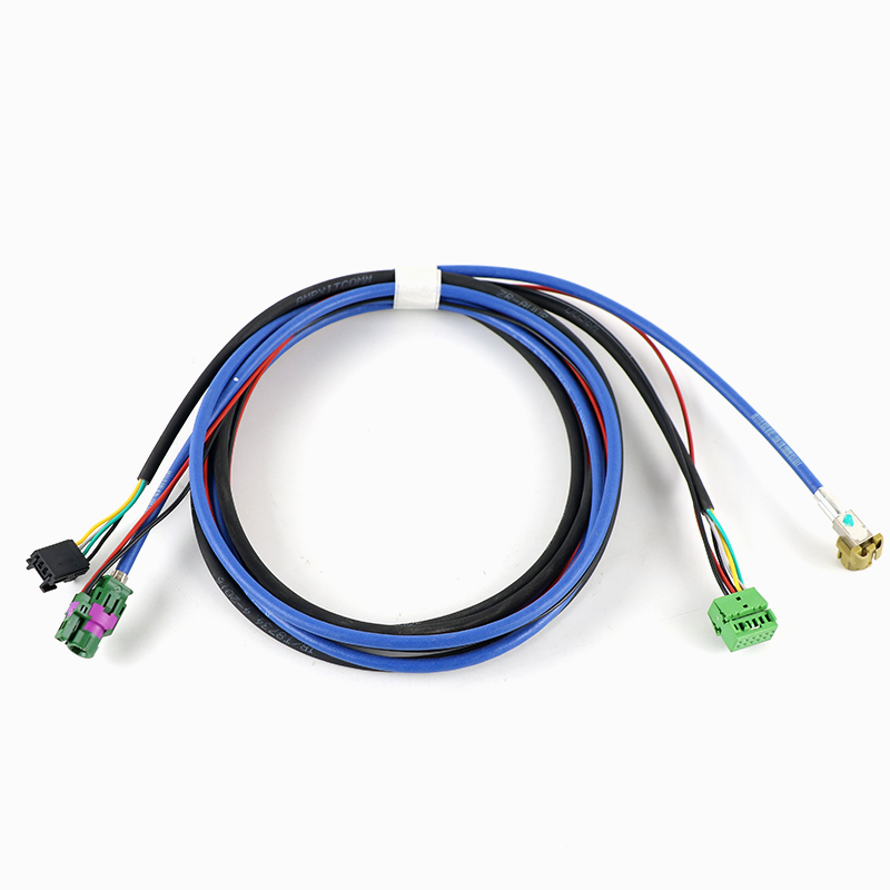 Commutateur multimédia AUX USB - Mdi Cable avis et prix